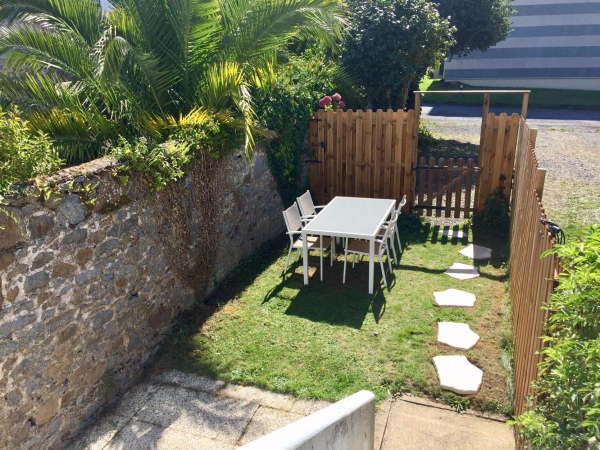 Appartement T1 Bis Proche du centre avec terrasse à Saint-Brieuc Extérieur photo